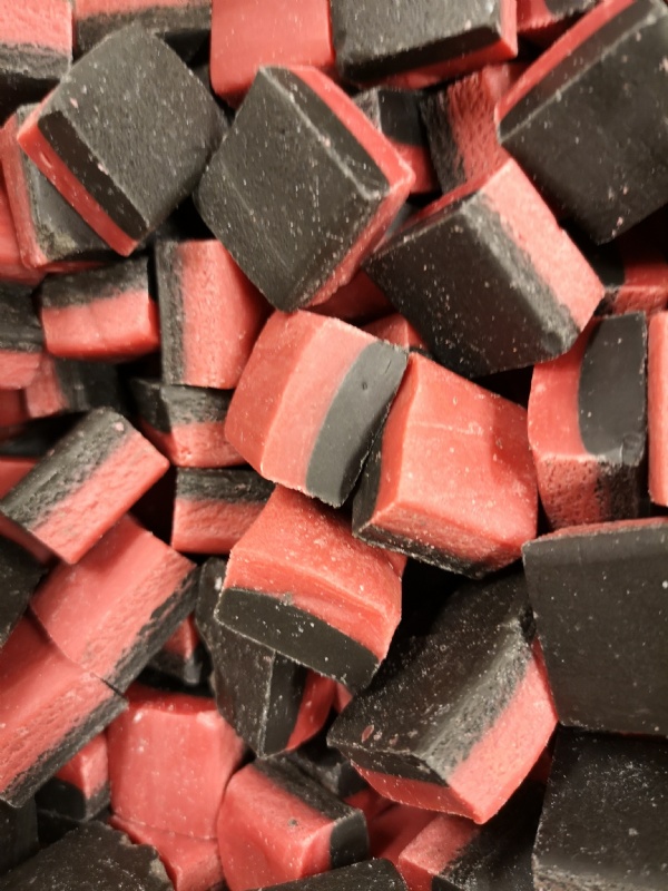 Hallon/lakrits fudge