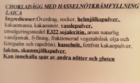 Choklad�gg fylld med hasseln�tskr�m