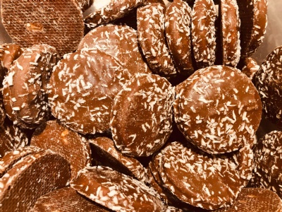 Cocosnougat happy