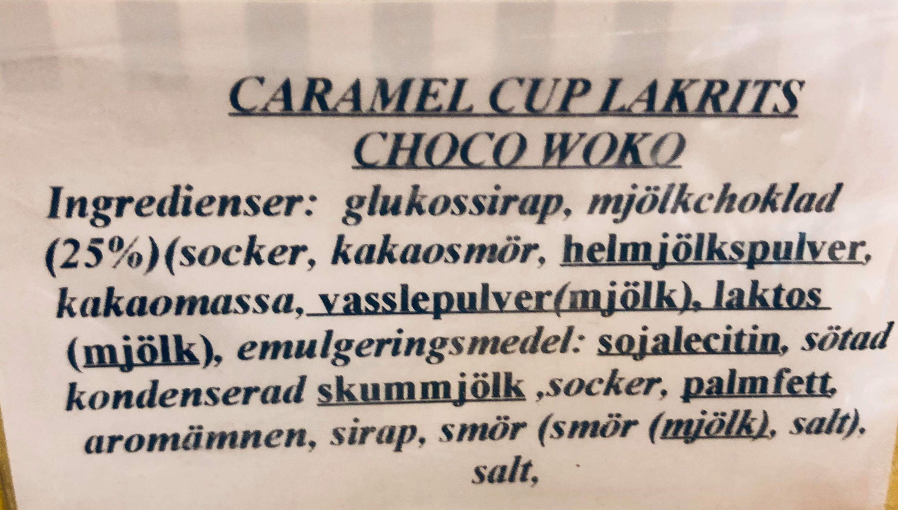 Caramel cup lakrits