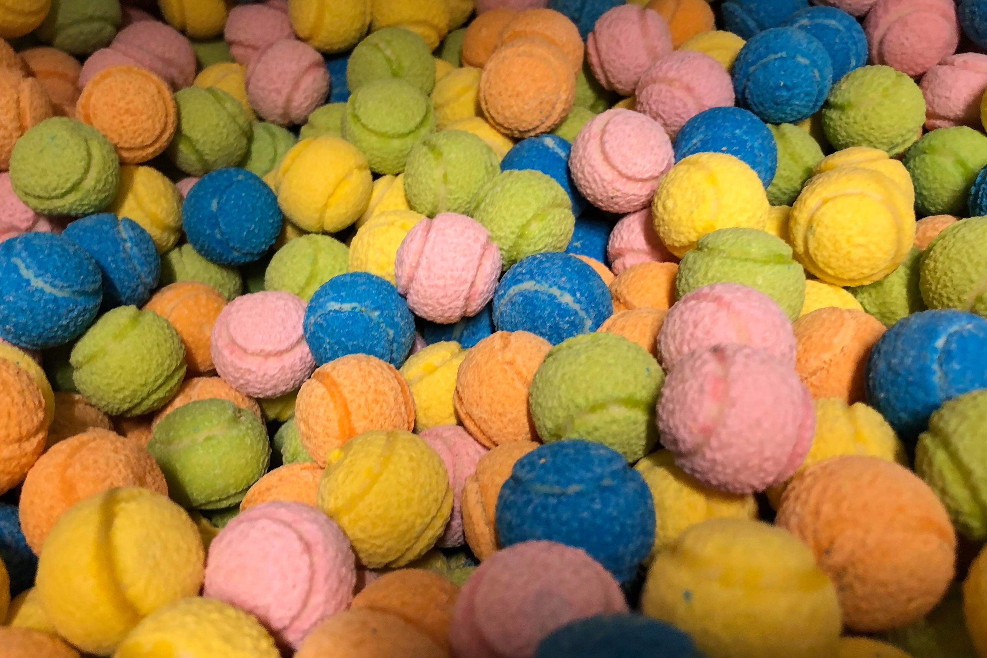 Tennisbollar mixade