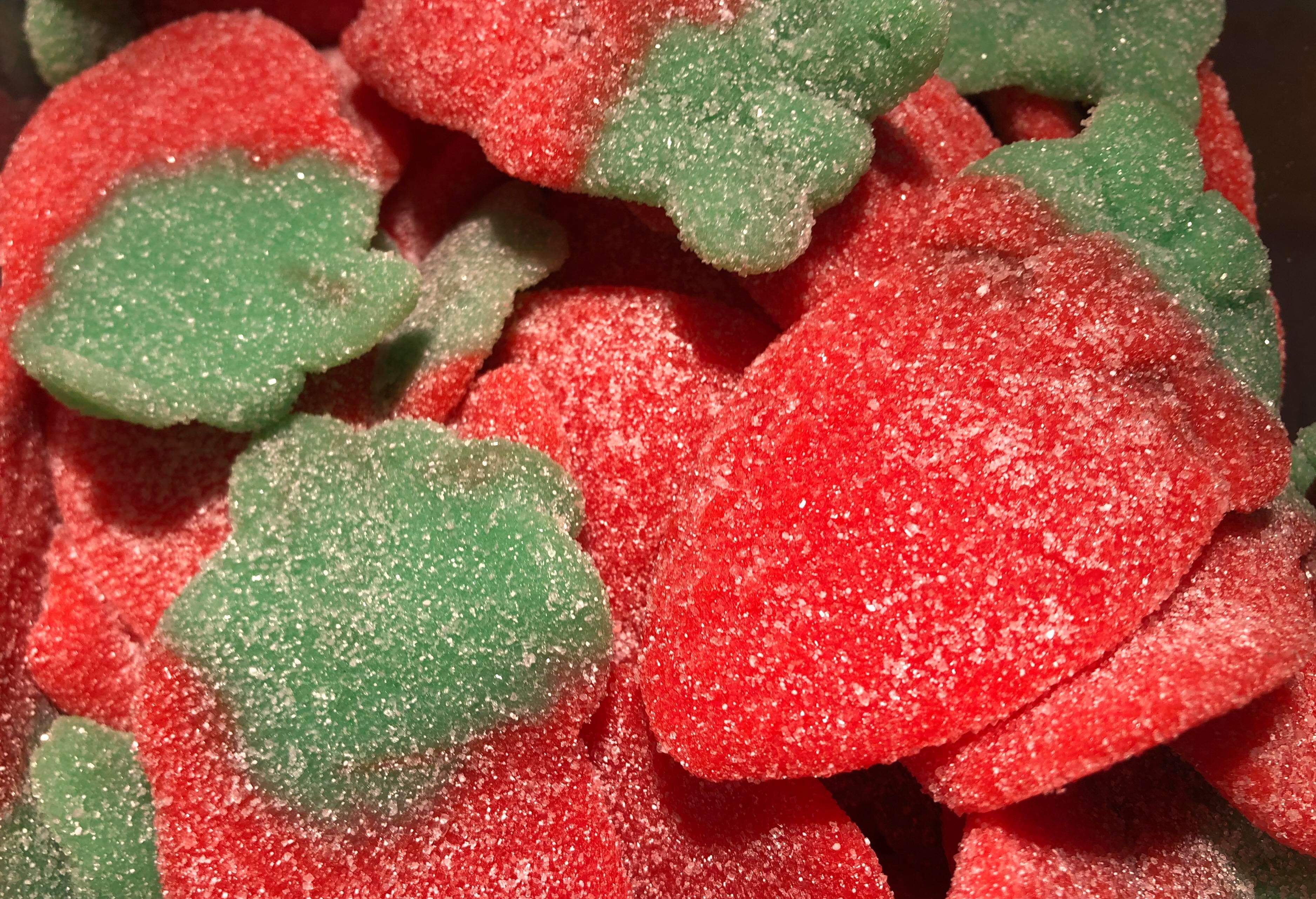 Maxi sour strawberries (halal)