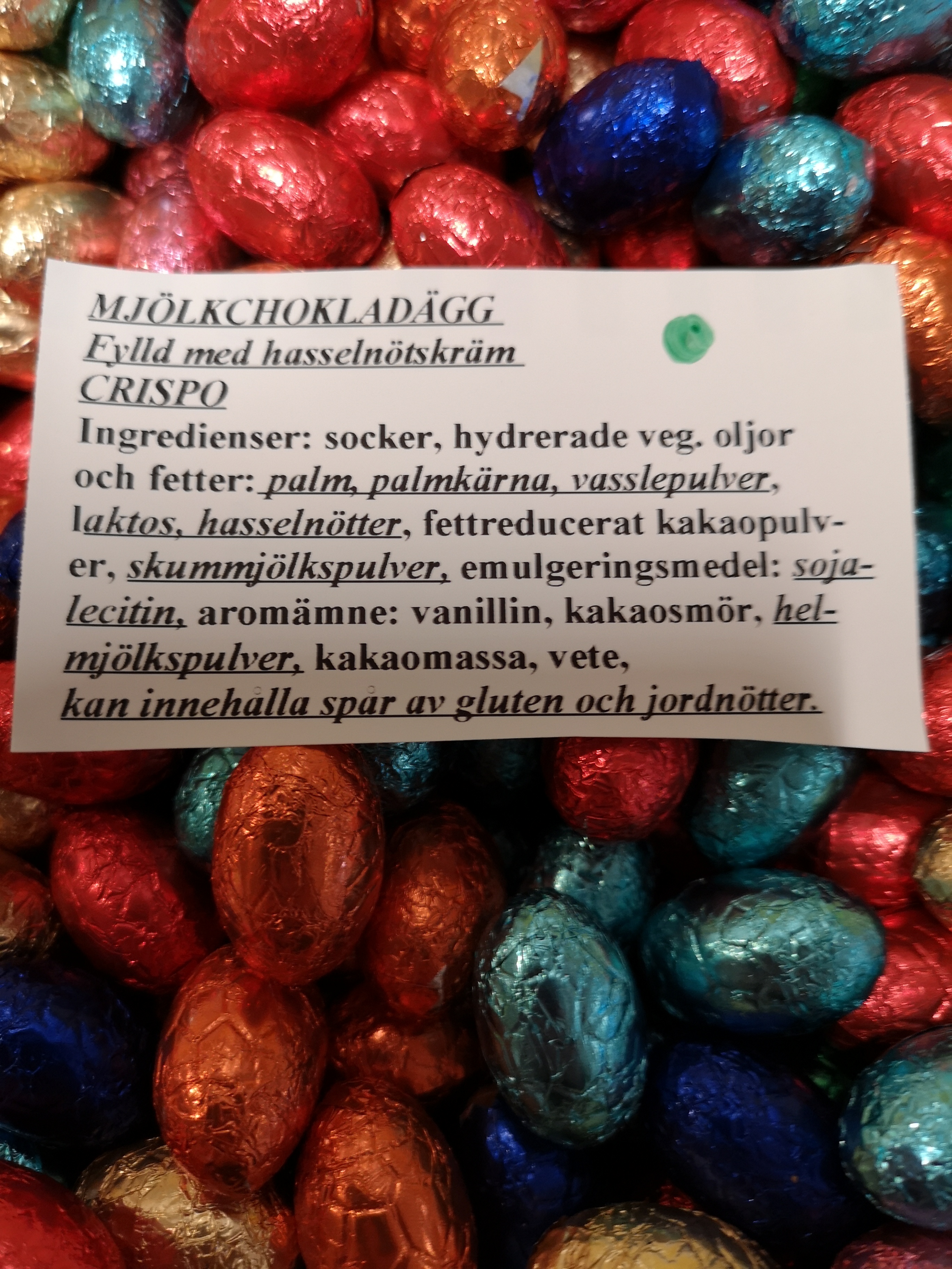 Mjlkchoklad gg fylld med hasselntskrm