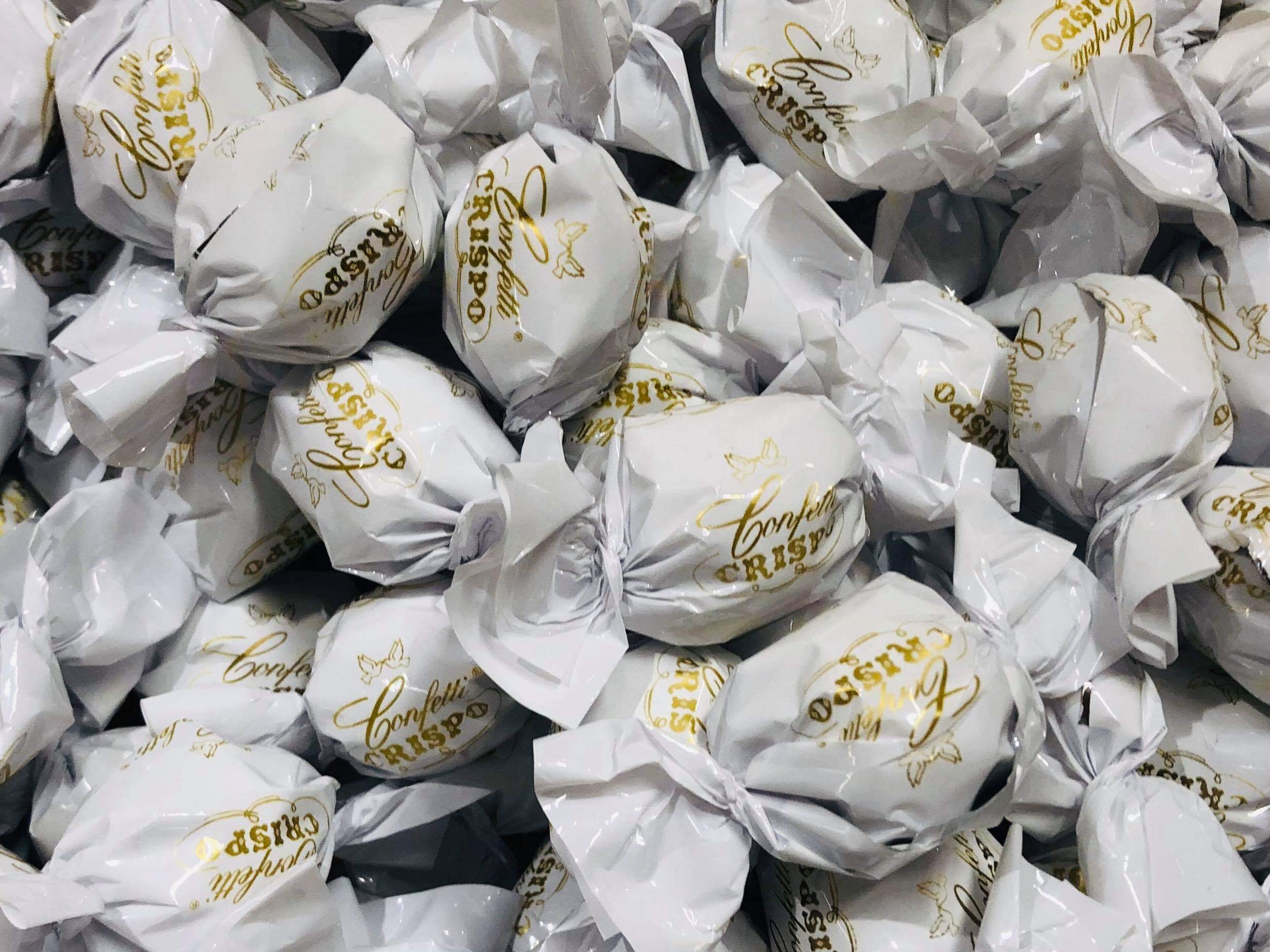Crispo praline white